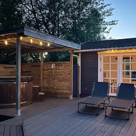 6 Person In Гедсер